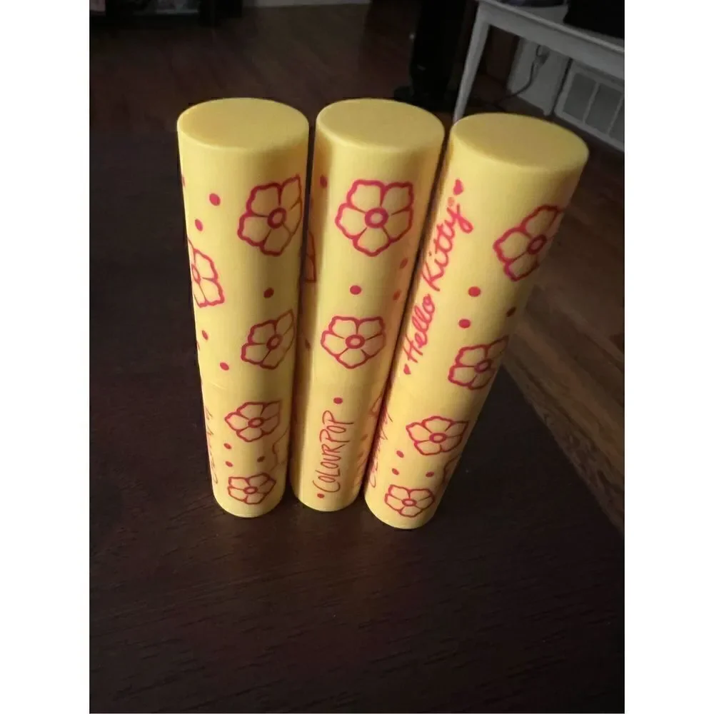 Colourpop Hello Kitty Limited Edition Yummy Smoothie